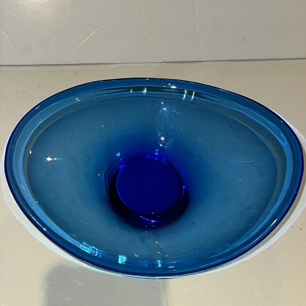 Vintage Viking Glass Cobalt Blue Oval Bowl or Swedish Arthur Percy 10”x 8” MCM - Picture 2 of 6